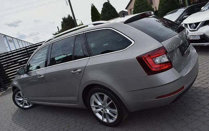 Skoda Octavia cena 54999 przebieg: 200000, rok produkcji 2019 z Sieradz małe 781